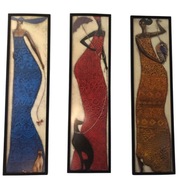  3 plakaty z wizerunkiem kobiet