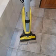 Mop Elektryczny z Funkcją Odkurzacza Odkurzacz Pionowy 2w1 Karcher FC5