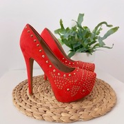 Szpilki wysokie czerwone 41 zamszowe na platformie 