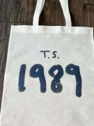 Torebka torba tote bag materiał non woven Taylor swift