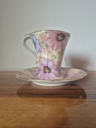 Filiżanka  w kwiaty