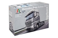 Model ciężarówki Mercedes Benz Actros MP4 Gigaspace Italeri 3905