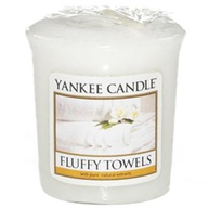Świeca tradycyjna parafinowa Fluffy Towels Yankee Candle 1 szt.
