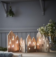Drevená vianočná lampášová dekorácia Markslöjd