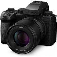 Aparat fotograficzny Panasonic Lumix DC-S5M2XCE korpus + obiektyw czarny