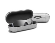 SZEMÜVEGTOK OAKLEY LARE METAL VAULT