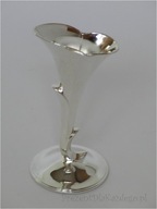 Postriebrená váza, elegantná dekorácia / darček