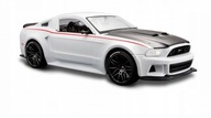 MAISTO FORD MUSTANG STREET RACER 1:24 BIAŁY 3+