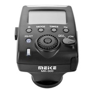 Kompaktný blesk MeiKe MK-300 pre Canon