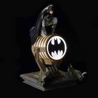 Batman Bat-Signal LED lampa s figúrkou projektora!