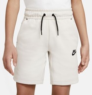 Nike krótkie spodenki przed kolano bawełna biały rozmiar 122 (117 - 122 cm)