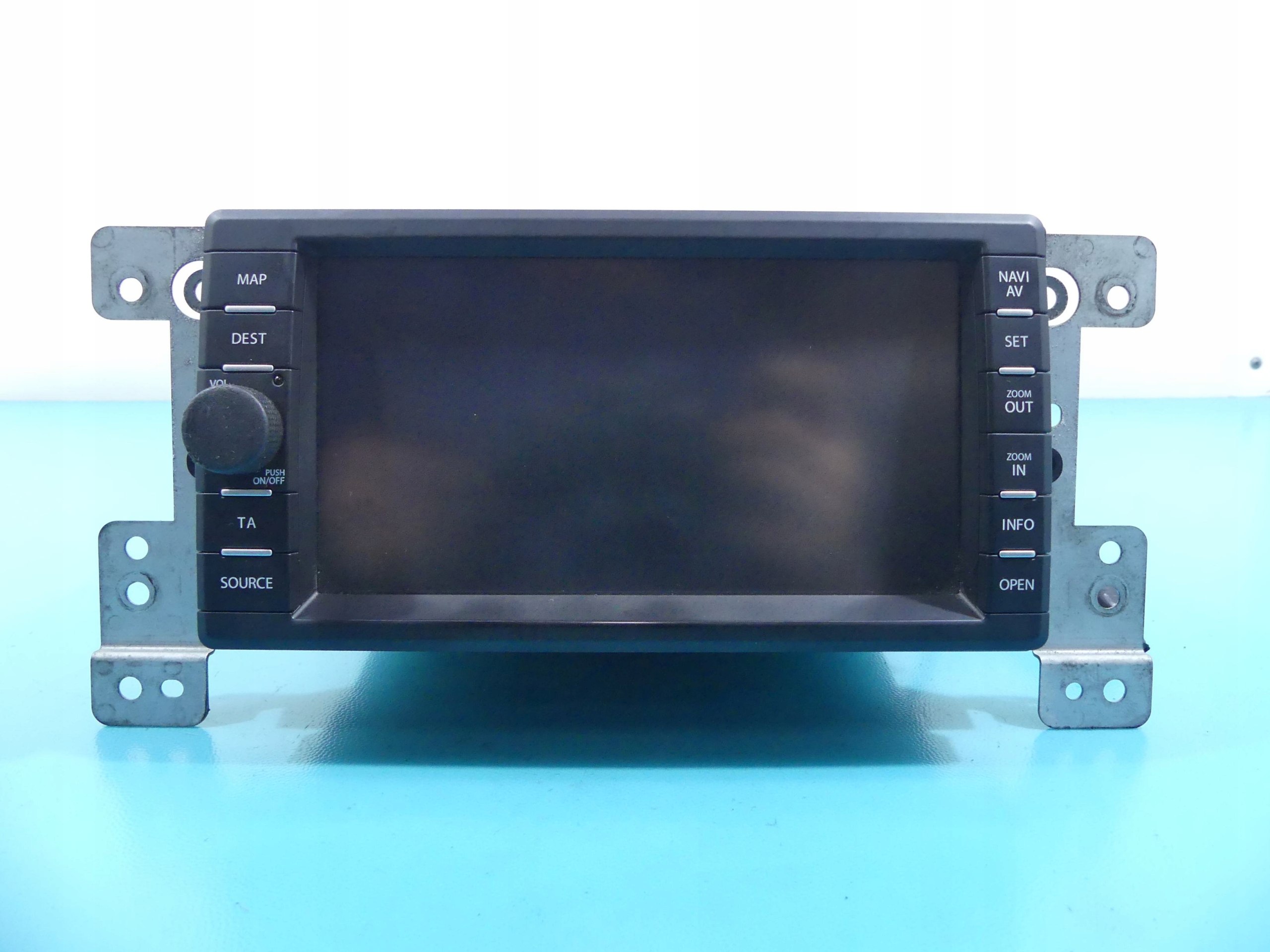 Купить Б/У Автомагнитола навигация clarion qy-5002 suzuki grand