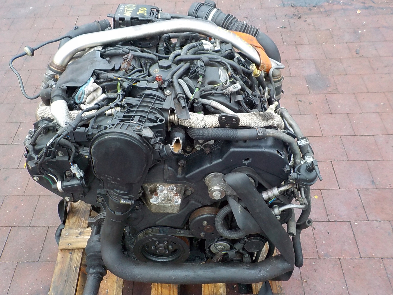 PEUGEOT-407-607-2-7-HDI-SILNIK