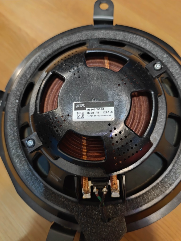 Купить Б/У Сабвуфер lexus ls460 mark levinson