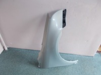 фото thumb №1, Toyota avensis t25 lift крыло передний правый