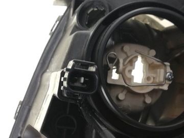 фото thumb №12, Avensis t25 06-08 лампа ксенон ксенон права перед