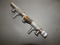 фото thumb №1, Audi q7 4m розподільник пального 06e130090aj