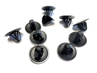 фото thumb №1, Клипсы штифты накладки порога do lancia delta dedra