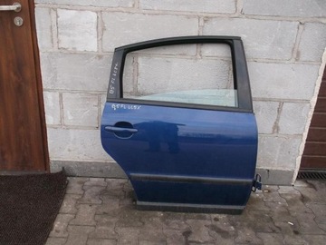 фото thumb №1, Двері праві зад vw passat b5 рестайлінг lc5x -доставка-