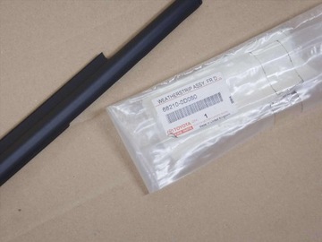 фото thumb №3, Yaris ii 05-11 ущільнювач ущільнювач скла скло двері перед