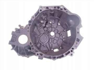 фото thumb №1, Auris 06-08 1,4 корпус зчеплення коробка передач коробки передач