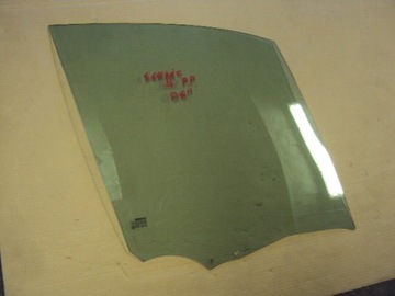 фото thumb №1, Стекло правая передняя renault scenic ii 2006 год