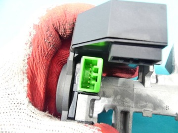 фото thumb №6, Civic viii sedan 06-11 1.8 компьютер 37820-rna-e21