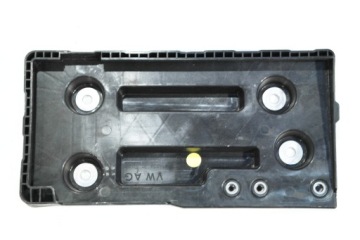 фото thumb №1, Vw passat b8 основа акумулятор 3q0804869