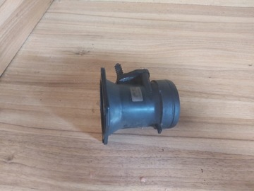 фото thumb №1, Расходомер audi a3 8l 1.6 sr 1j0129574