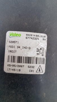 фото thumb №5, Протитуманна фара правий 6205t1 67742325 - peugeot 206