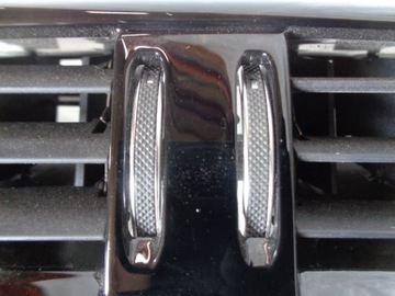 фото thumb №4, Jaguar xe середня решітка обдув gx73-014l21-b