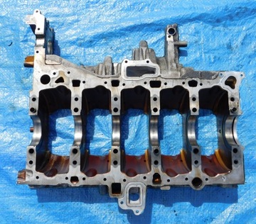 фото thumb №1, A8 s8 a6 s6 5.2 fsi основание вала 07l103032t