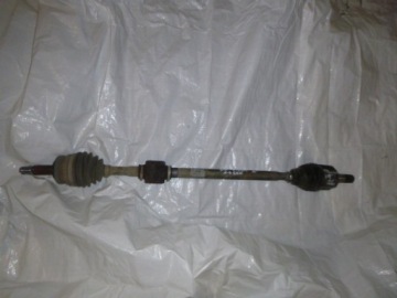 фото thumb №1, Приводной вал правая kia stonic 1,6 crdi 2017r 49501-h8450