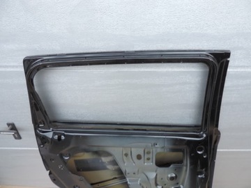 фото thumb №9, Chevrolet orlando левая задние дверь