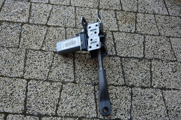 МОТОР РЕГУЛИРОВКИ СИДЕНЬЯ VW TOUAREG 984686104