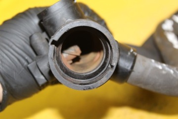 Шланг пабтрубок  воды a4 b7 2.0 tfsi 8e0121049l с Разборки, фото thumb