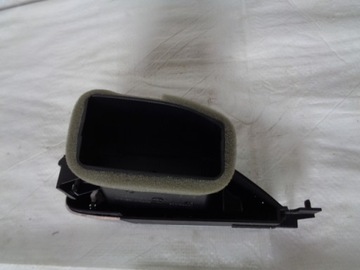 фото thumb №3, Jaguar xe x760 правая решётка консоли обдув