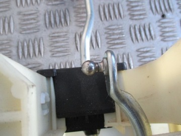 фото thumb №6, Вибірник домкрат передач c-max 03-06 1.6 tdci