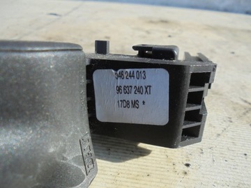 фото thumb №2, Pilot радіо peugeot оригінальний номер 96637240xt