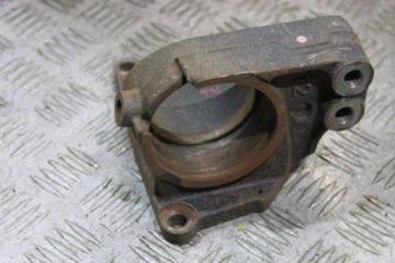 фото thumb №2, Опора полуось rx400 3.3 hybrid