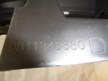 5008 ii 17- кронштейн пластик правое 9813468680 Доставка, фото thumb