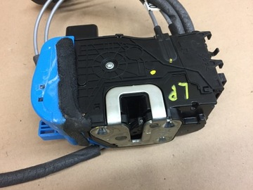 фото thumb №5, Veloster замок дверь левый перед 6 pin europa