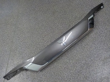 фото thumb №1, Накладка молдинг крышки задняя mitsubishi outlander iii