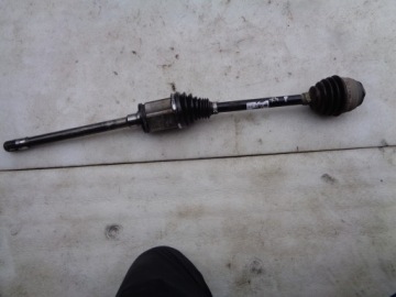 фото thumb №1, Привідний вал права bmw x4 f26 x-drive 2.0d 8675014