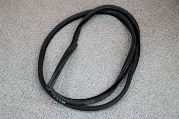 фото thumb №1, Bmw e92 coupe прокладка кузовная дверь левая