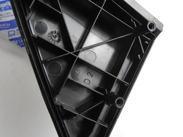 фото thumb №5, Накладка внутрішня дзеркало правого fiat panda 141 91-