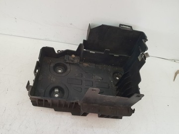 фото thumb №1, Основание кронштейн аккумулятор renault laguna ii