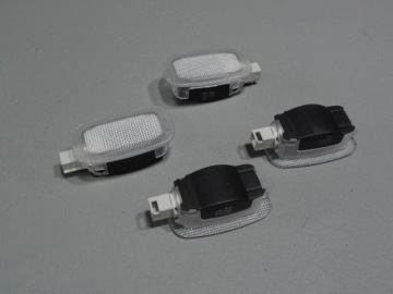 фото thumb №1, Mercedes w204 w212 / лампа потолочный козырёк