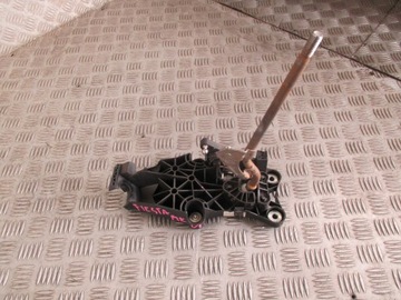 фото thumb №1, Домкрат передач ford fiesta v vi 02-08 1.4 tdci