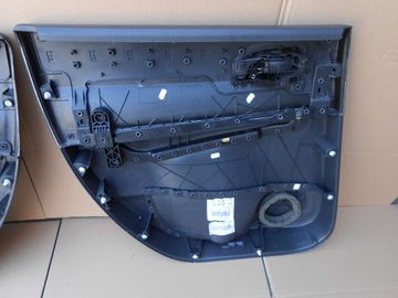 фото thumb №6, Peugeot 3008 обшивка дверь задняя